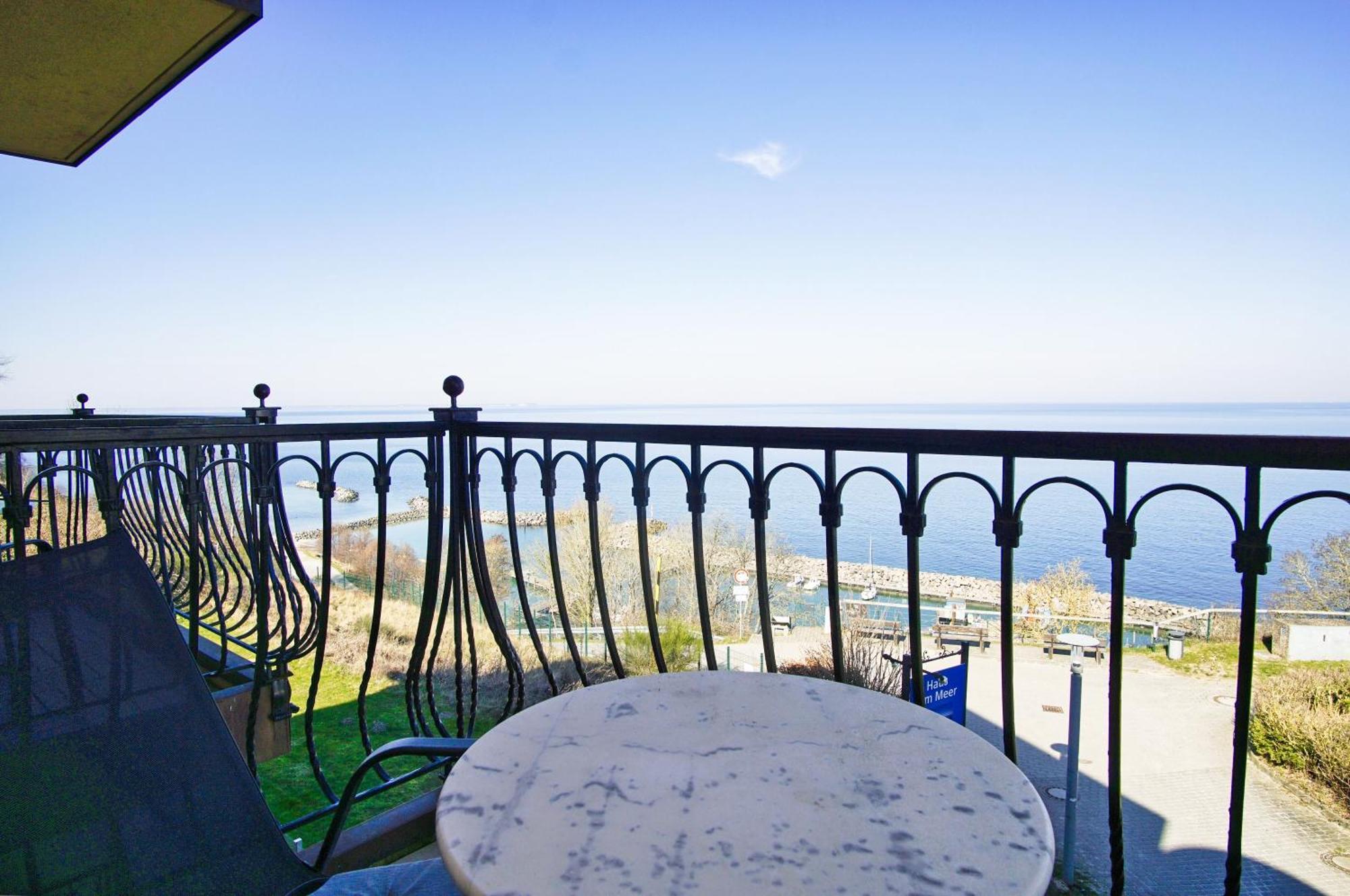 Ferienwohnung Mit Traumhaftem Meerblick - Haus Am Meer Fewo 07 Lohme Eksteriør billede